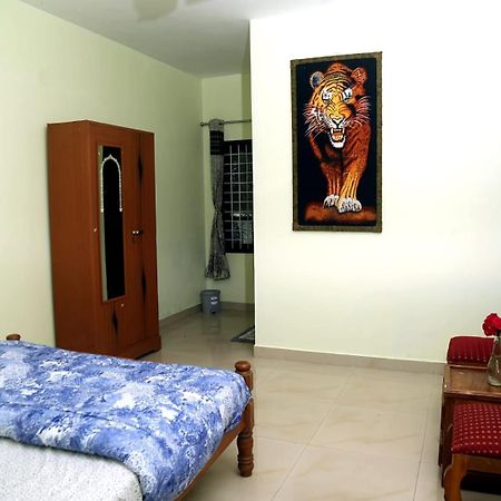 Colonia Munnar Homestay エクステリア 写真